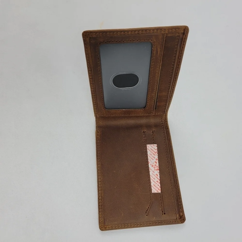 NWT distressed mens brown leather bifold wallet. 2 hidden card slots